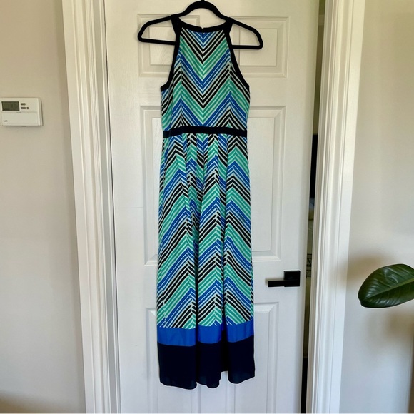 Blue and Gray Chevron Halter Maxi Sundress - Picture 5 of 8